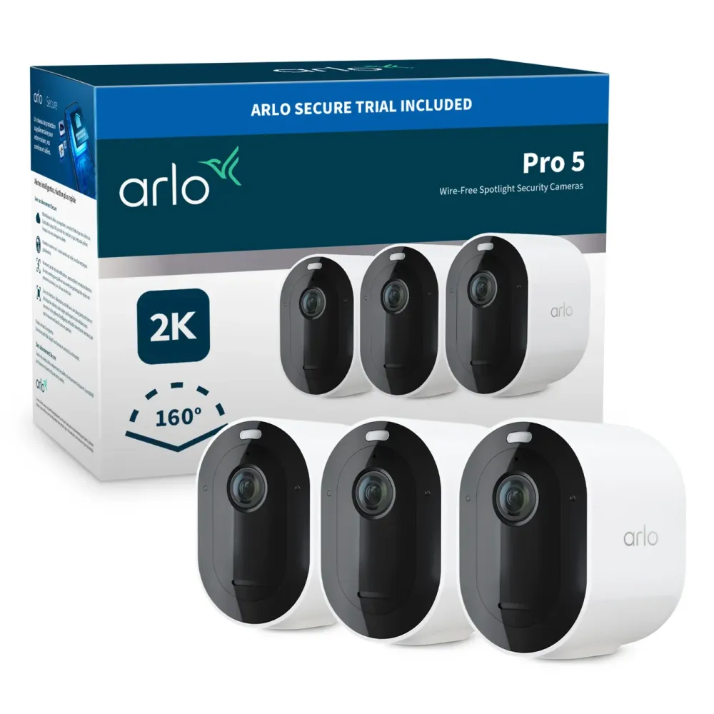 Arlo Kameraovervåking|Pro 5 Spotlight – Trådløst overvåkingskamera 3-pk.