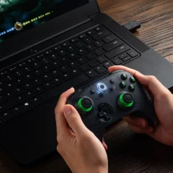 8Bitdo Skjermbeskytter Og Deksel|Gamingskjermer|Ultimate 2C trådløs håndkontroller – Transparent Black