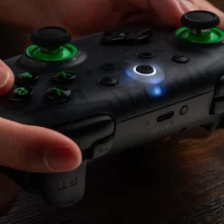8Bitdo Skjermbeskytter Og Deksel|Gamingskjermer|Ultimate 2C trådløs håndkontroller – Transparent Black