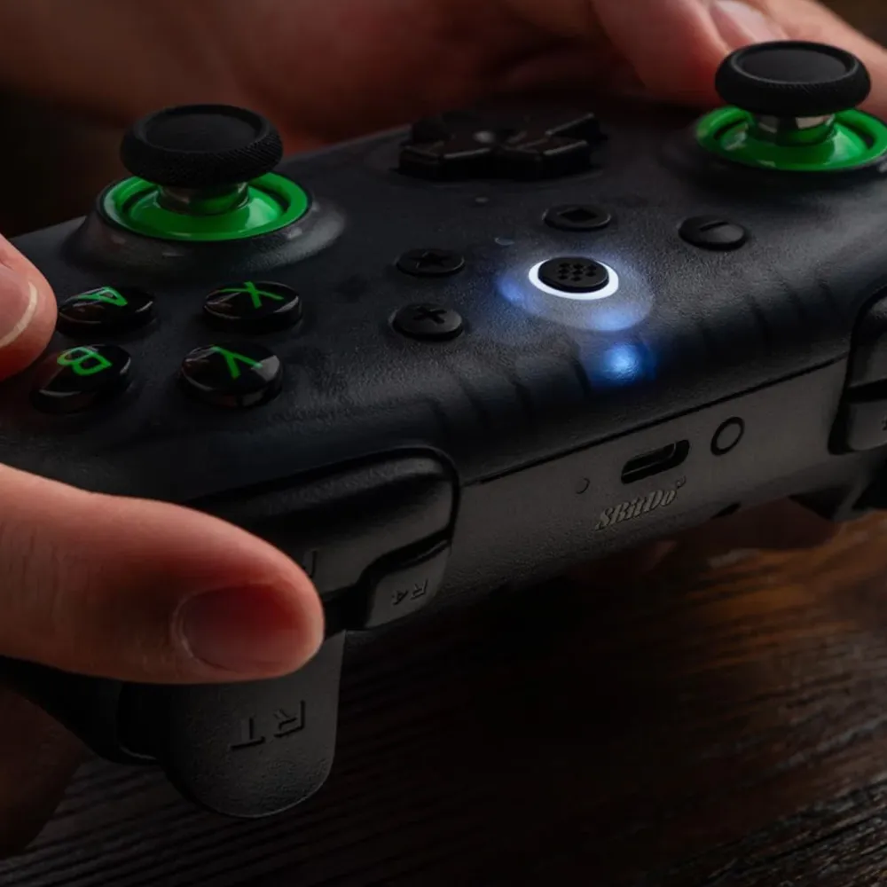 8Bitdo Skjermbeskytter Og Deksel|Gamingskjermer|Ultimate 2C trådløs håndkontroller – Transparent Black