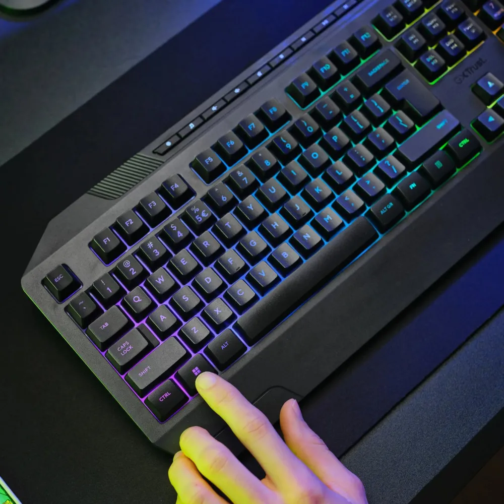 GXTrust Tastatur|Gaming Tastatur|GXT 836 Evocx RGB gamingtastatur