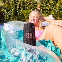 JBL Høyttaler|Stemmeassistenter|Grip Bluetooth-høyttaler