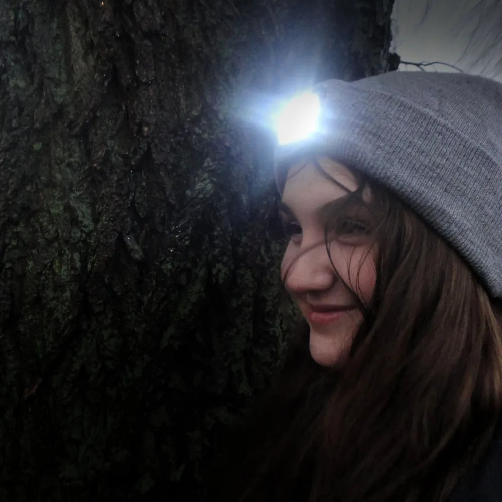 Ledsavers Hodelykter|Lue med LED-lykt