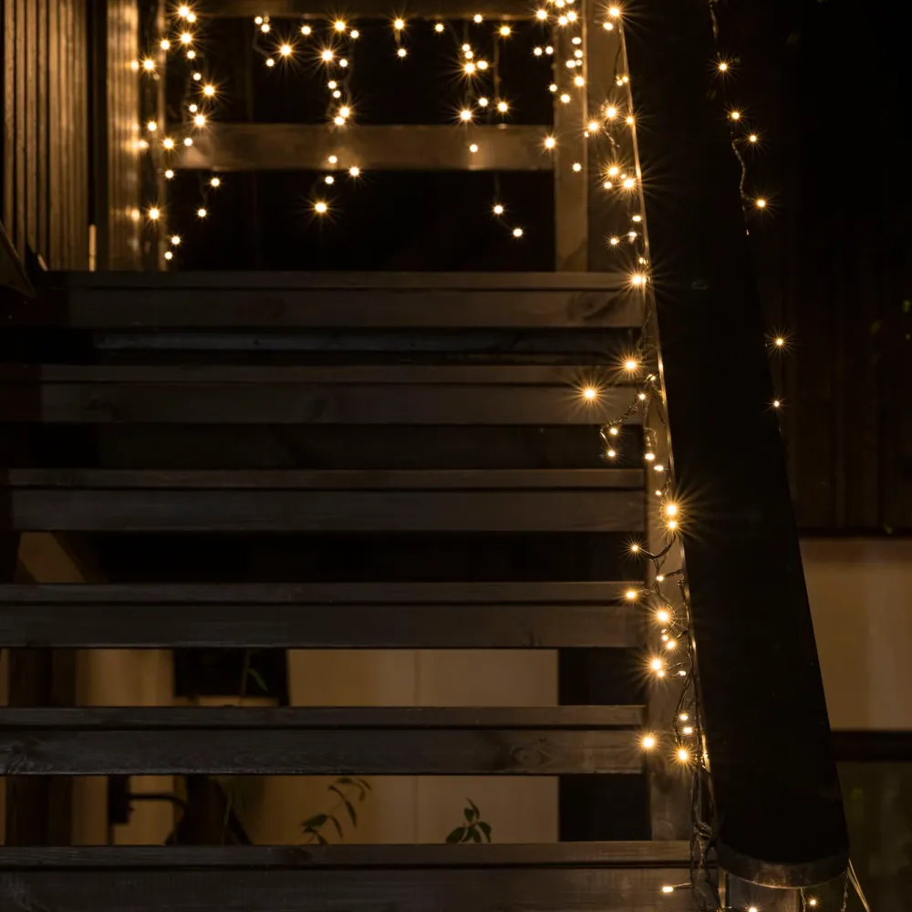 Kjell Lyslenker|Julelys|Lyslenke Istapp 360 LED 10,65 m (svart)