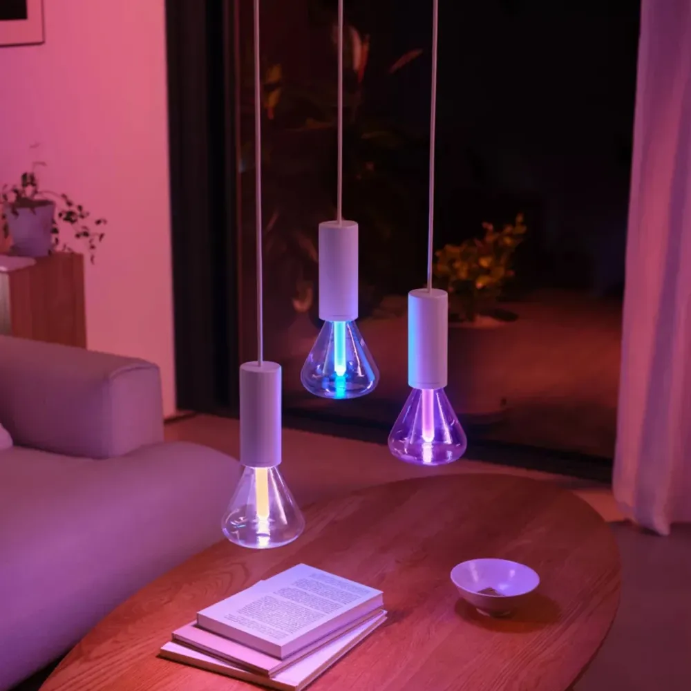 Philips Hue Smart Belysning|Philips Hue|Lightguide Triangle E27 smart LED-pære 500 lm
