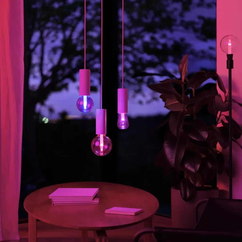 Philips Hue Smart Belysning|Smart Belysning|RGB ST72 Smart LED-lampe E27 500 lm
