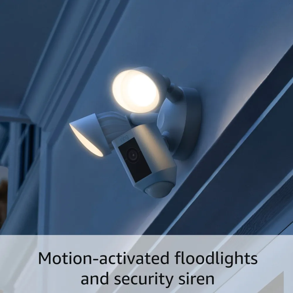 Ring Kameraovervåking|Floodlight Cam Wired Plus