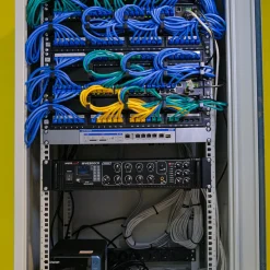 Teltonika Mobilt Bredbånd Og Rutere|RUTXR1 Rackmontert 4G-ruter
