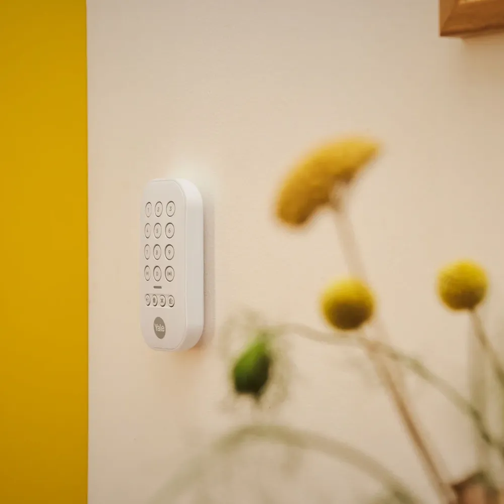 Yale Alarmsystemer|Smarte Alarmer|Alarmknappepanel