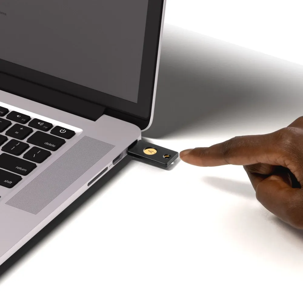 Yubico Datatilbehør|Ergonomi|Security Key NFC Sikkerhetsnøkkel med USB-A